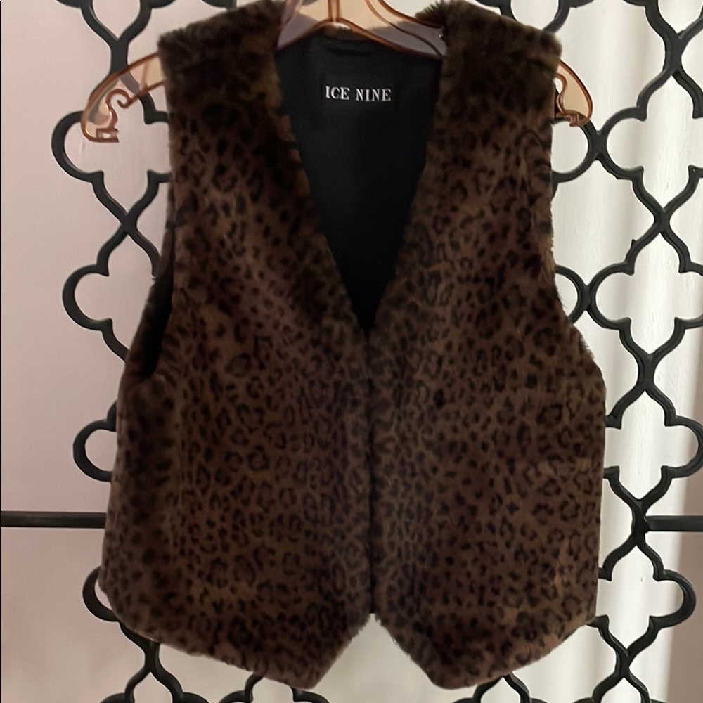 Vintage Brown Faux Leopard Fur Vest